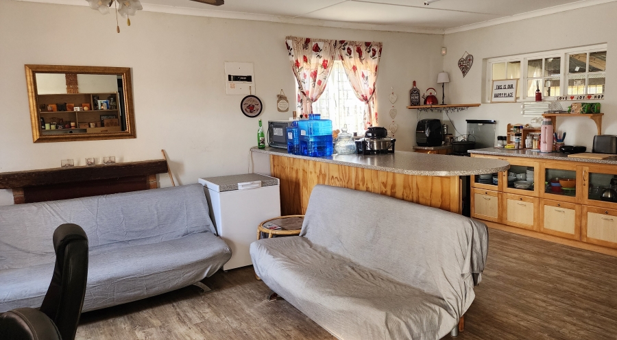 2 Bedroom Property for Sale in Napier Western Cape